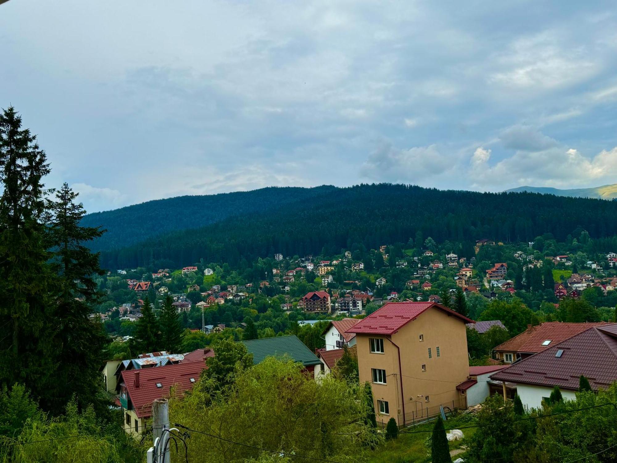 Casa Belcin Spa&Retreat Busteni Bagian luar foto