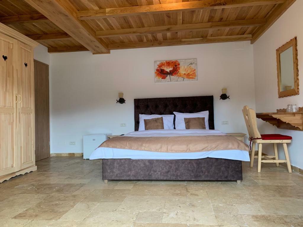 Casa Belcin Spa&Retreat Busteni Bagian luar foto